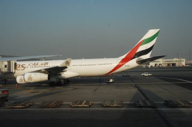 Uçuş kalkış Havaalanı'nda hazır