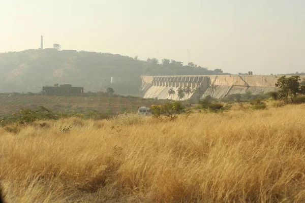 Hindistan 'da su rezervi.