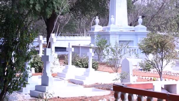 Christian Graveyard India — стоковое видео