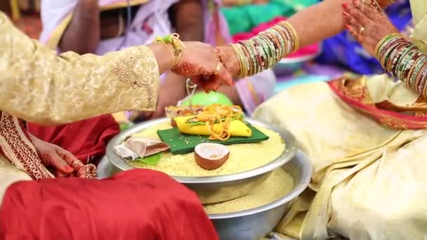 Indiano Tradizionale Cerimonia Nozze Indù — Video Stock