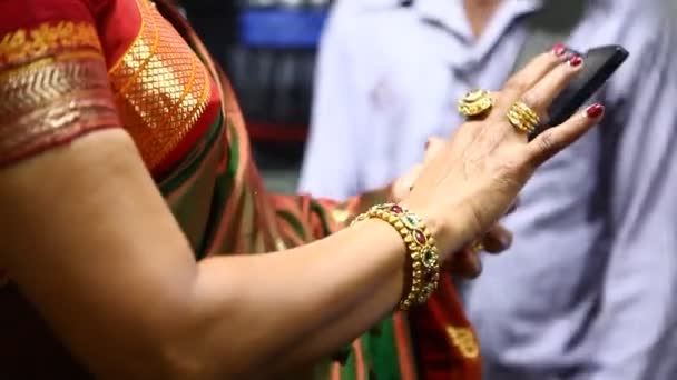 Mariée Indienne Rend Prête — Video