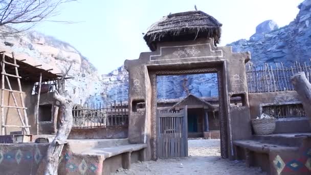 Hut Στο Σεληνόφως Στο Χωριό Ινδία — Αρχείο Βίντεο