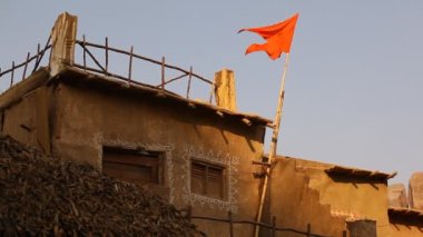 Rajasthan Hindistan 'daki kır evi.