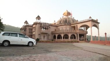 Hindistan Kalesi 'nin dışı.