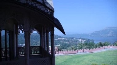 Vintage Castle India 'nın dışı.