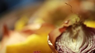 Soğan Derisi Aşırı Yakın