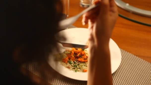 Indiase Ontbijt Snacks Een Tafel — Stockvideo