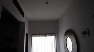 Eski binanın dehşet verici görüntüsü.