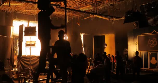 Film Crew Σιλουέτα Στην Εργασία Ιουλίου 2023 Hyderabad Ινδία — Αρχείο Βίντεο