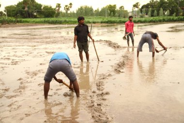 işyerindeki yoksul insanlar Hyderabad Hindistan 25 Haziran 2023