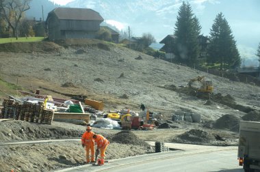 Hyderabad Yolu 'ndaki erkek işçi 25 Temmuz 2023