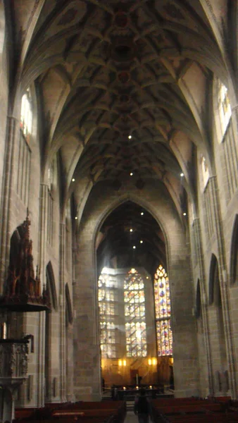 欧洲复古教堂的内部 — 图库照片