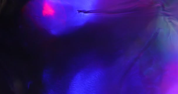 Abstraktní Barevný Scvrklý Fólie Textura Maro Shot — Stock video