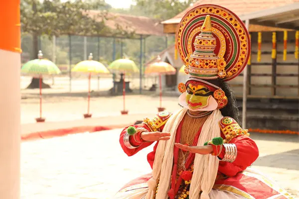 2023年9月20日印度Munnar Kerala传统民间舞蹈家 — 图库照片
