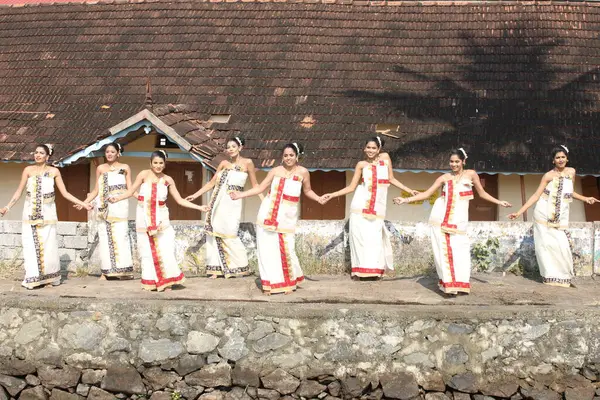 Female Dancers Getup Kerala India 5Th Sep 2023 — Stock Photo, Image