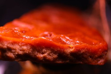 Geleneksel baston şeker küpü.