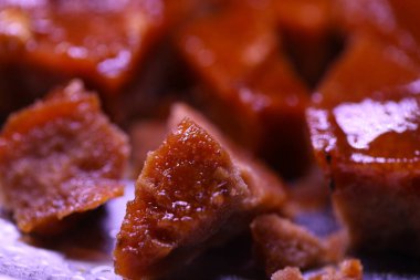 Geleneksel baston şeker küpü.