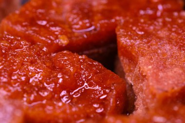 Geleneksel baston şeker küpü.