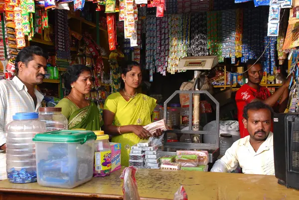 stock image Poor people at Shop Hyderabad India 25th Nov 2023