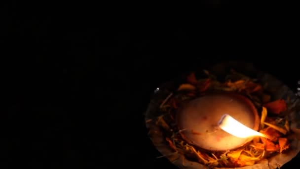 Vecchie Lampade Nel Tempio India — Video Stock