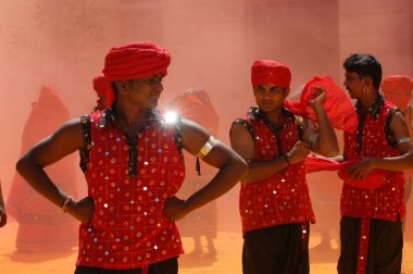 Hyderabad Bar 'daki dansçılar. 6 Şubat 2024.