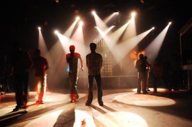 Hyderabad Bar 'daki dansçılar. 6 Şubat 2024.