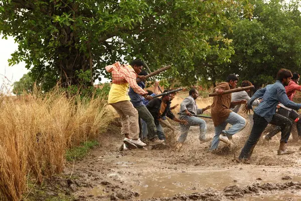 Hyderabad 'daki film dövüşçüleri Hindistan 25 Şubat 2024