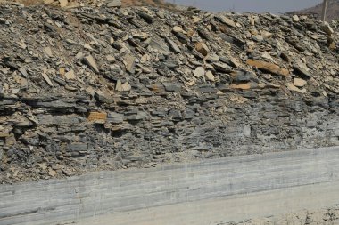 Hindistan 'da siyah taş madenciliği