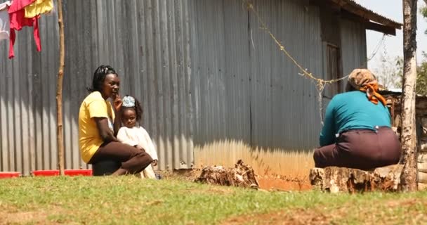 Αφρικανική Μητέρα Και Παιδί Ναϊρόμπι Κένυα Αφρική Μαρτίου 2024 — Αρχείο Βίντεο