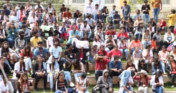 Indičtí Studenti Hledišti Pod Širým Nebem Března 2024 Hyderabad Indie — Stock video