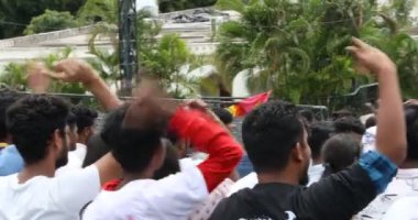 Hintli Öğrenciler 10 Mart 2024 Hyderabad Hindistan Açık Hava Salonunda El Sallıyor
