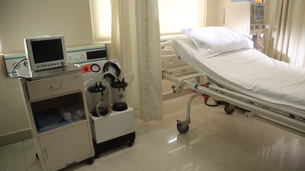 Больничное Оборудование Реанимации — стоковое видео