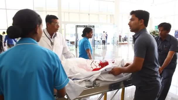 Lidé Interiér Nemocnice Hyderabad Indie Března 2024 — Stock video