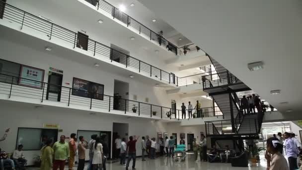 Hyderabad Hastanesi Ndeki Nsanların Silueti Mart 2024 — Stok video