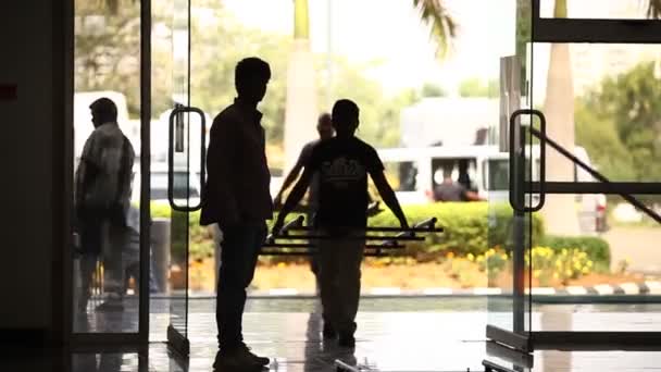 Silhouette People Hospital Hyderabad India 5Th March 2024 — Stock Video