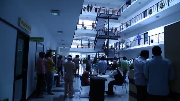 Menschen Krankenhaus Hyderabad Indien März 2024 — Stockvideo