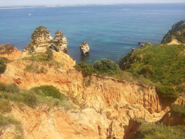 Algarve kıyısında Lagos yakınlarında Portekiz