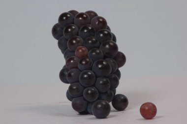 Stüdyoda üzüm