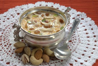 Indian Sweet stüdyo çekimi