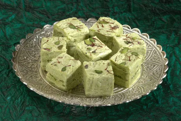 Indian Sweet stüdyo çekimi