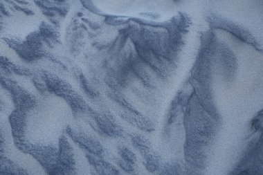 Kumsaldaki kum dokusu