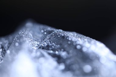 Beyaz Şeffaf İz Kağıdı 'na su damlaları