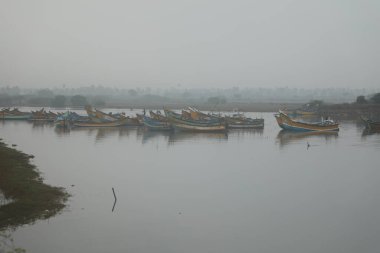 Plajdaki park tekneleri