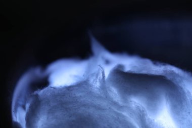 Moonlight stüdyosunda çiğ pamuk.