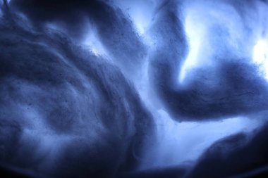 Moonlight stüdyosunda çiğ pamuk.