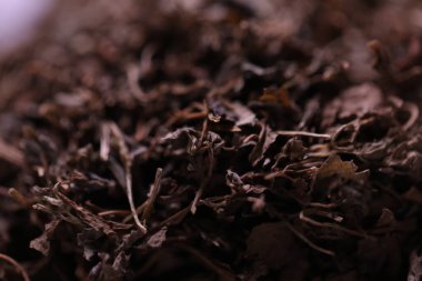 Kurutulmuş Gri Marihuana Satmak için Yapraklar