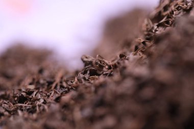 Kurutulmuş Gri Marihuana Satmak için Yapraklar