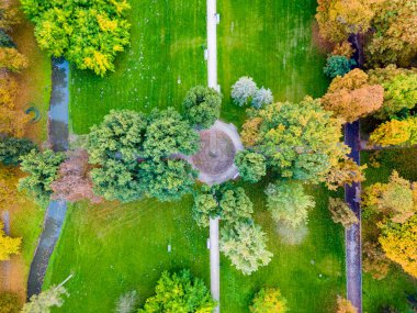 Naleczow sanatoryumundaki Spa Parkı