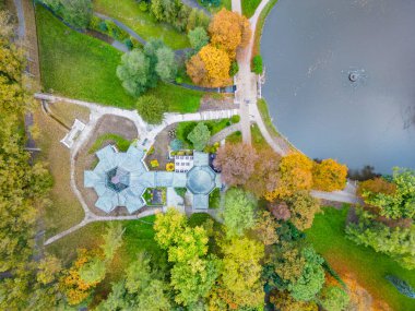 Naleczow sanatoryumundaki Spa Parkı