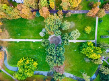 Naleczow sanatoryumundaki Spa Parkı